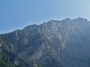 96 La lunga cresta da poco salita alla croce del Monte Secco